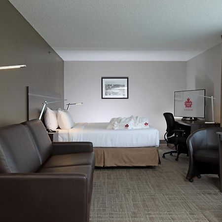 Canad Inns Destination Centre Brandon Eksteriør billede